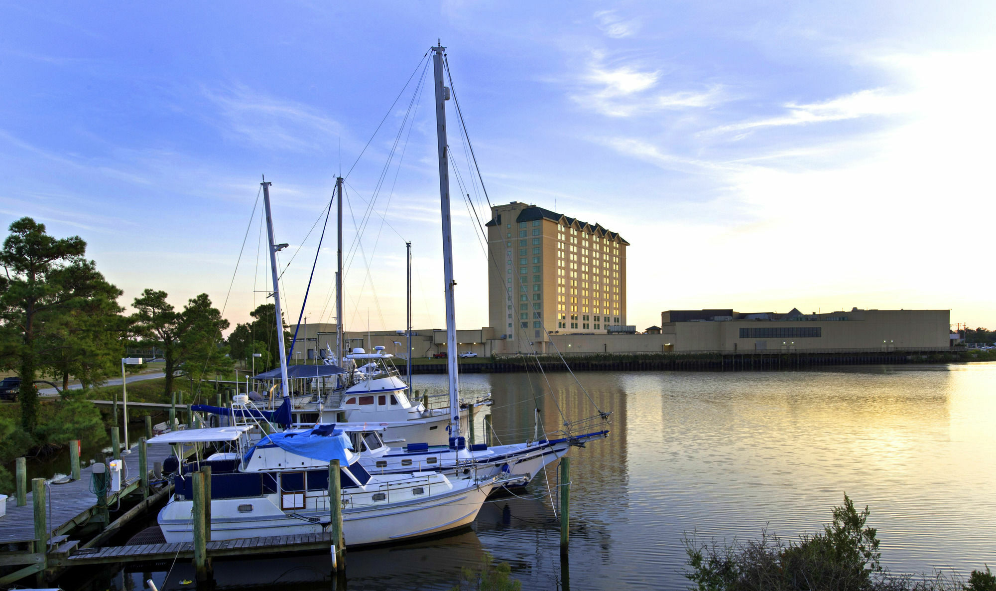 Hollywood Casino Gulf Coast Hotell Bay St. Louis Exteriör bild